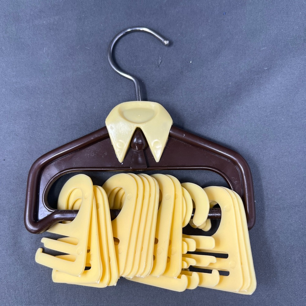 Vintage 1960s Plastic Tie Hanger Organizer 17 Detachable Clips Retro Shirt desgn